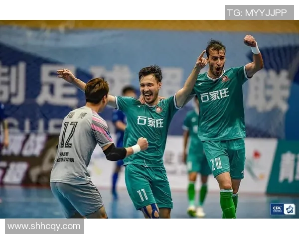 杭州足球队强势领跑大师赛积分榜累计100分展现冠军实力