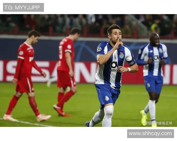 真实足球明星精彩瞬间集锦视频展现足球魅力与激情